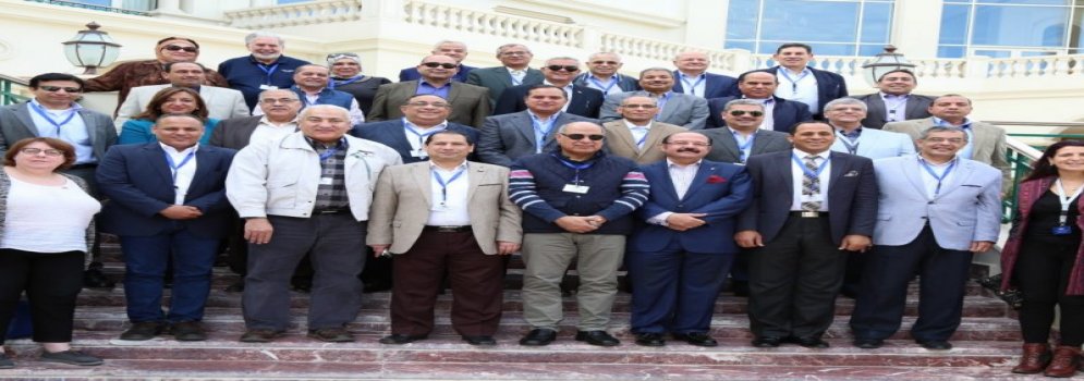 نائب رئيس الجامعة لشئون الدراسات العليا والبحوث يشارك في