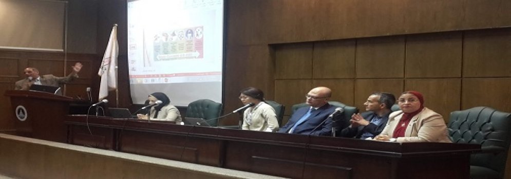 منح دراسية لدراسة الماجستير والدكتوراة والابحاث المشتركة
